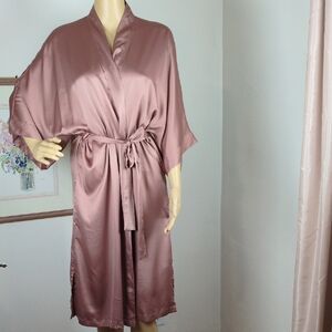 Victoria's Secret Silky Mauve Kimono Robe with Pockets XS/S